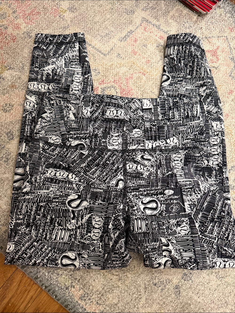 lululemon athletica Graphic Print Leggings